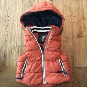 Vest beautiful orange perfect for fall autumn🍂